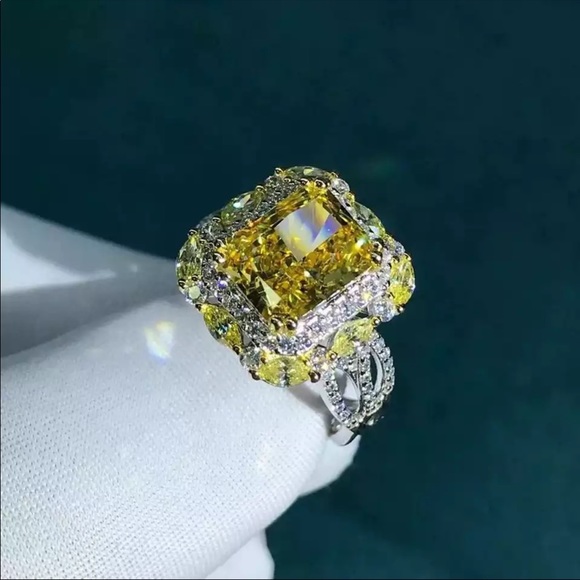 NEW 925 SILVER ROUND DIAMOND  RING - Picture 3 of 4